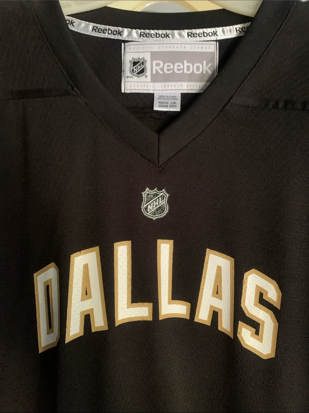 Vintage Reebok Dallas Black and Gold Hockey Jersey